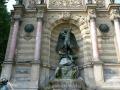  Paris  - Place St Michel Place St Michel Sous la Canicule 001